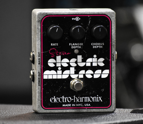 Store Special Product - Electro-Harmonix - STEREO MISTRESS
